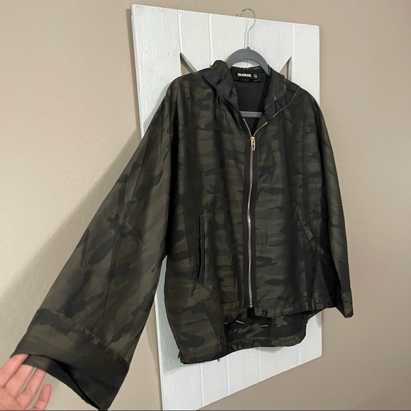 BLANK NYC camo lightweight hooded jacket green black XS Kimono drawstring - Picture 5 of 12